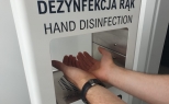 Bezdotykowa automatyczna stacja do dyzenfekcji rąk